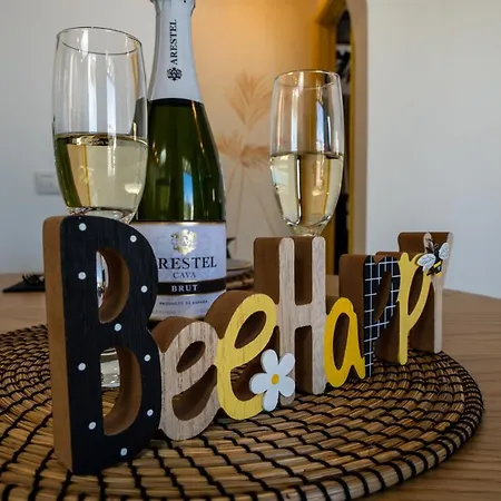 Semesterbostad Casita Bella